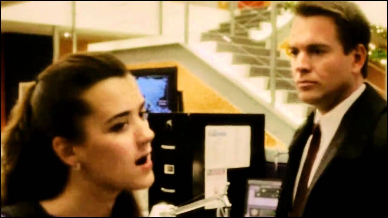 Everytime you walk away (Tony and Ziva)