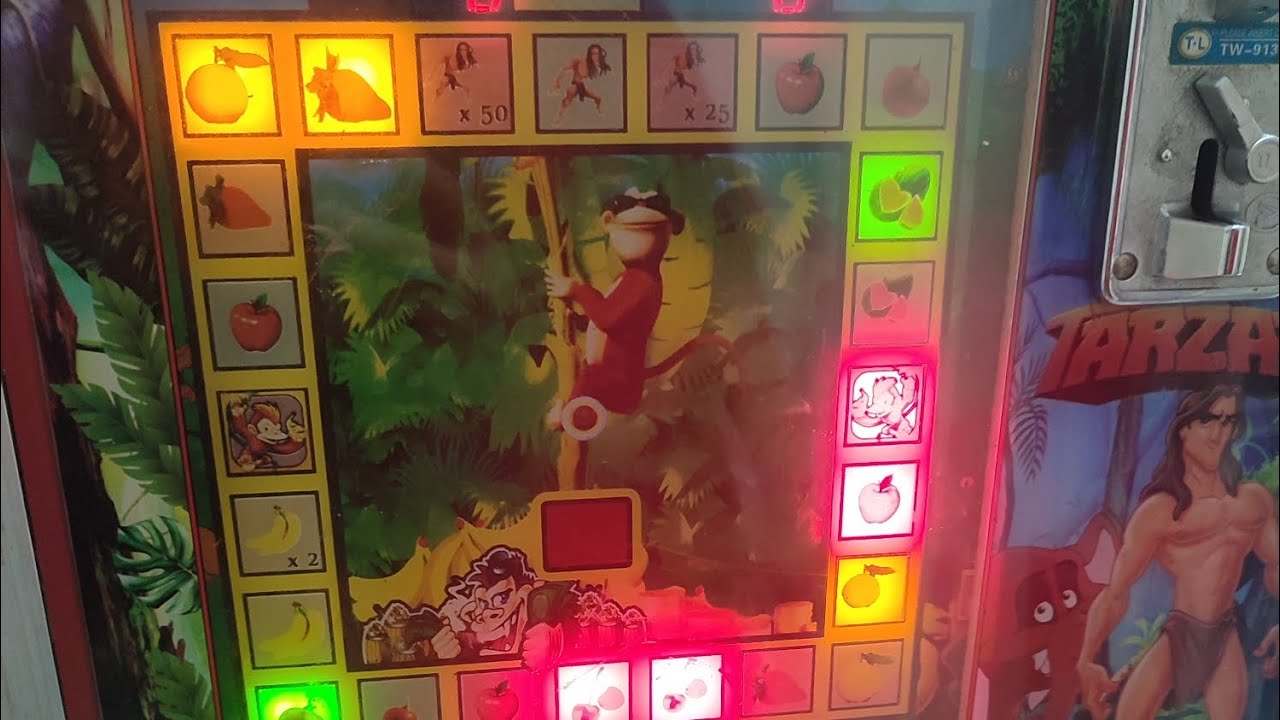 Jugando maquinita tragamonedas 🎰