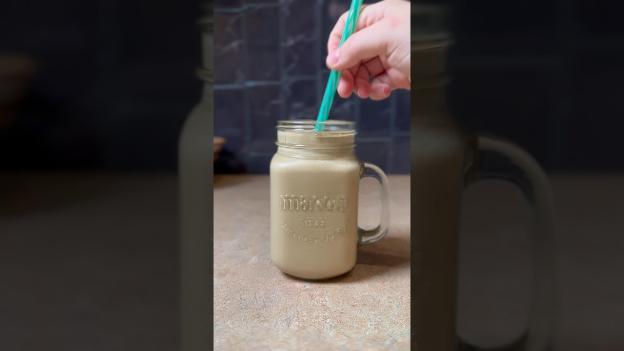 PB Coffee Protein Smoothie 😍