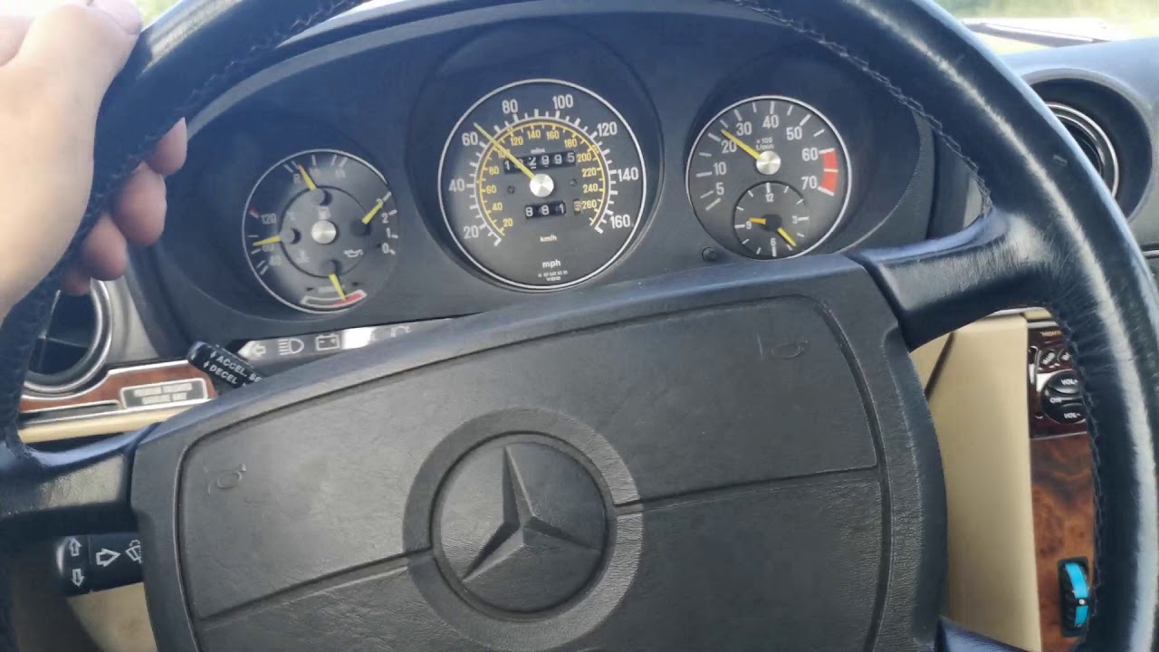 Mercedes Benz SL 560 w107 (Majster pod wrażeniem)