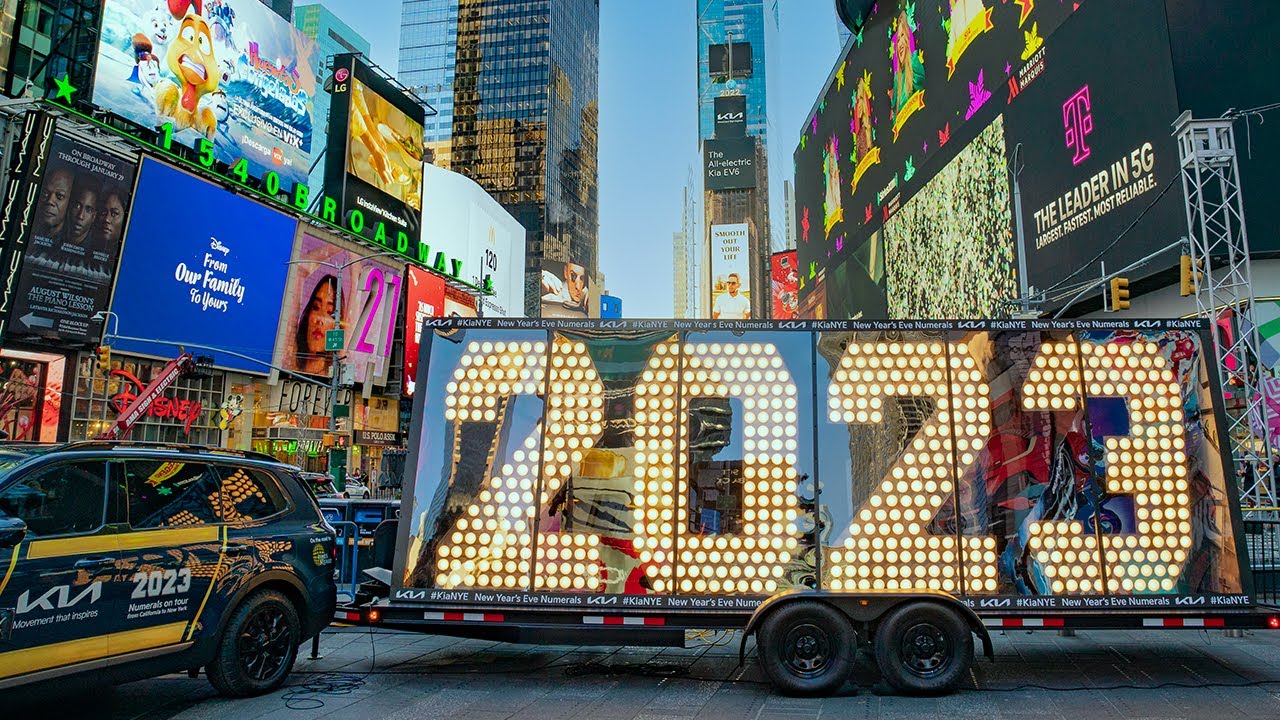 Цифры «2023» появились на Таймс-сквер!