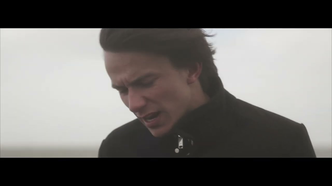 Danilo Kuiters - Wil Niet Dat Je Weggaat (Officiële Videoclip)
