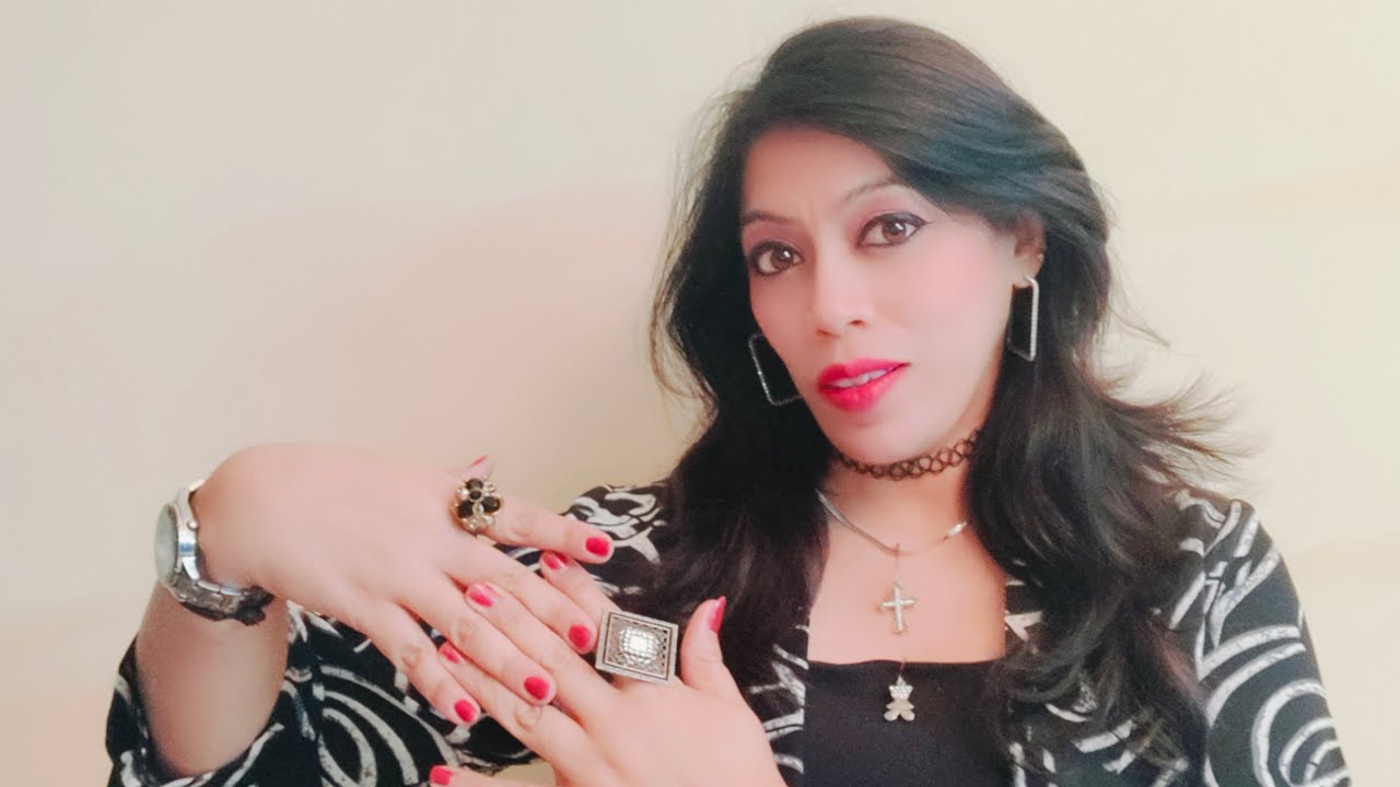 Shruti is Live💋 Join Now Fast 🧿 Family Greetings🥰