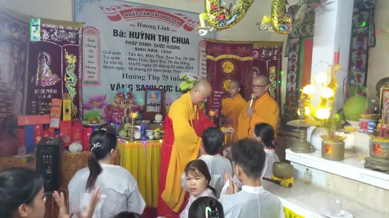 Đại tường mợ Chua
