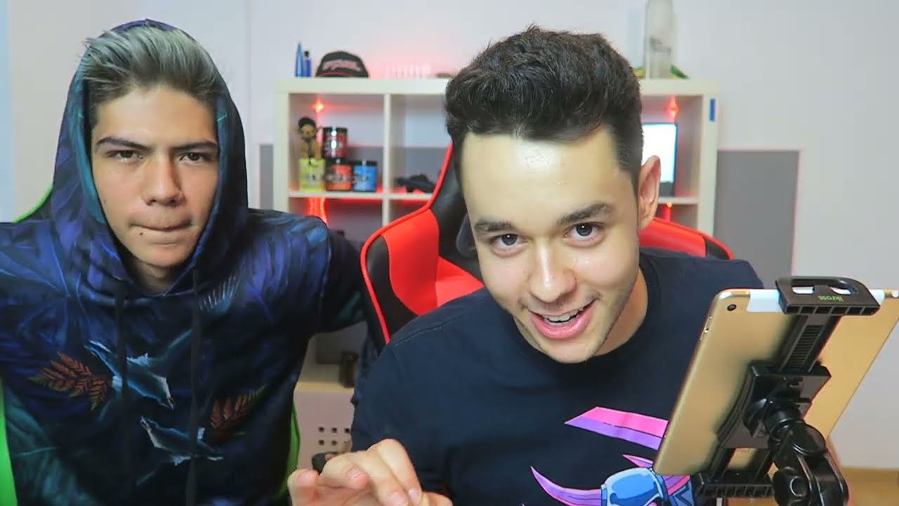 ¡LE GASTO TODAS sus GEMAS en Clash Royale a Grefg! BROMA - [ANTRAX] ☣