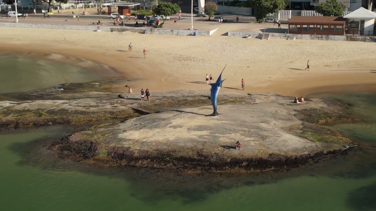 Descubra o Marlin Azul, ícone turístico de Guarapari