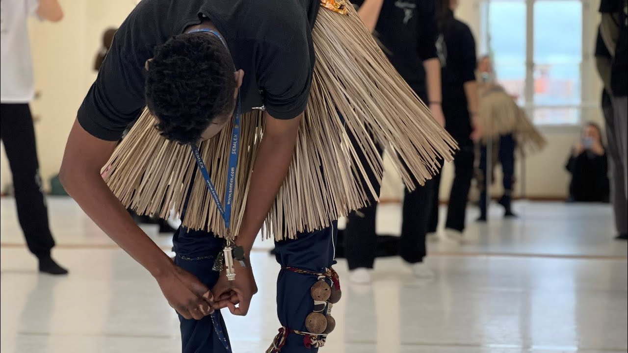 In Italy🇮🇹 🎼🪘MasterClass of  #Limbondo 🎼🪘traditional dance of Mozambique 🇲🇿(Cabo Delgado) #Makonde.