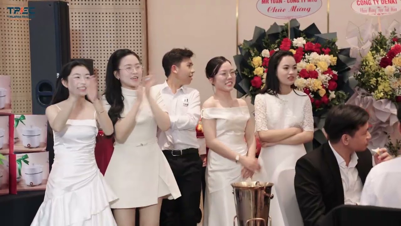 YEAR AND PARTY Ở THUẬN PHONG ENERGY
