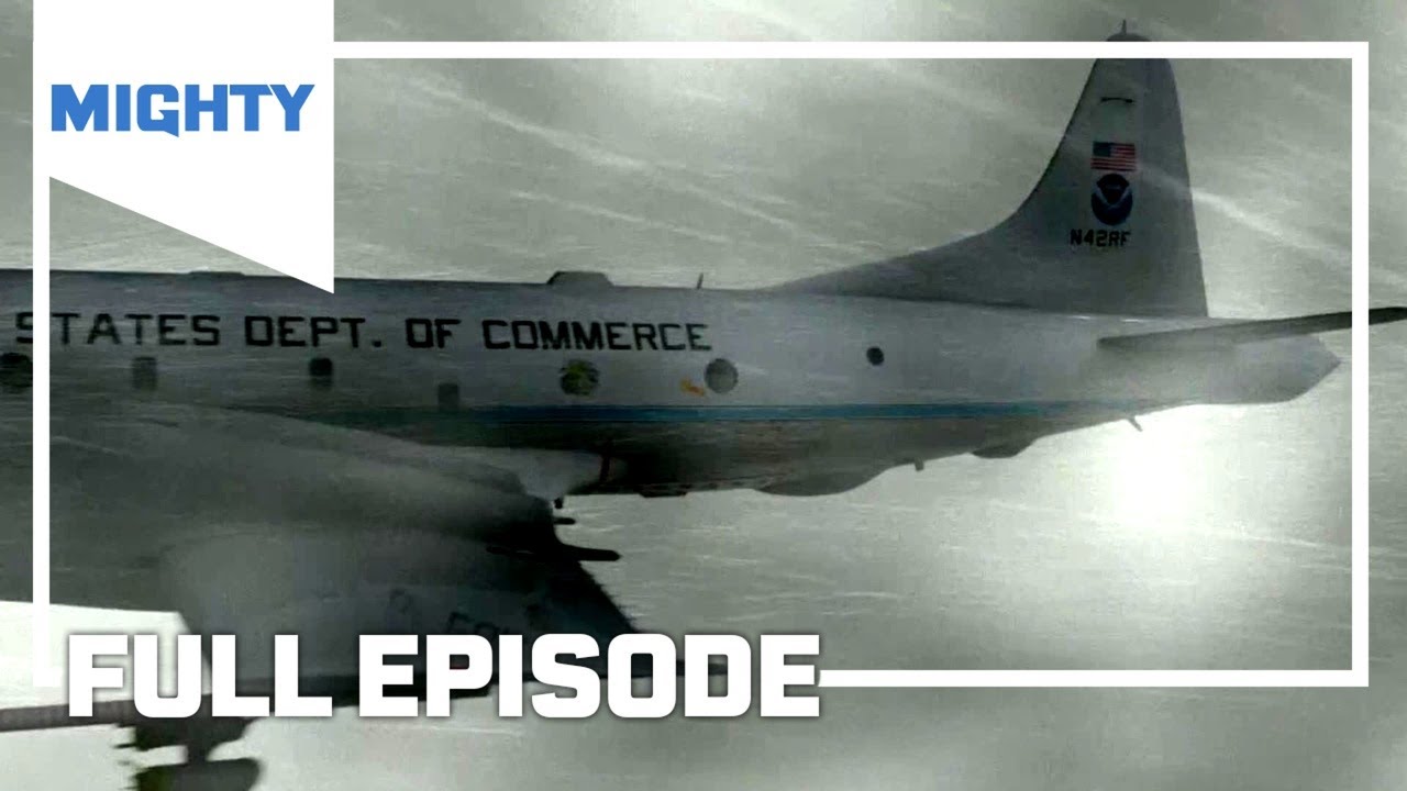 Flying Into Hurricanes - Inside NOAA's P-3 Orion Storm Hunters | Mighty Planes - Season 2 Episode 4
