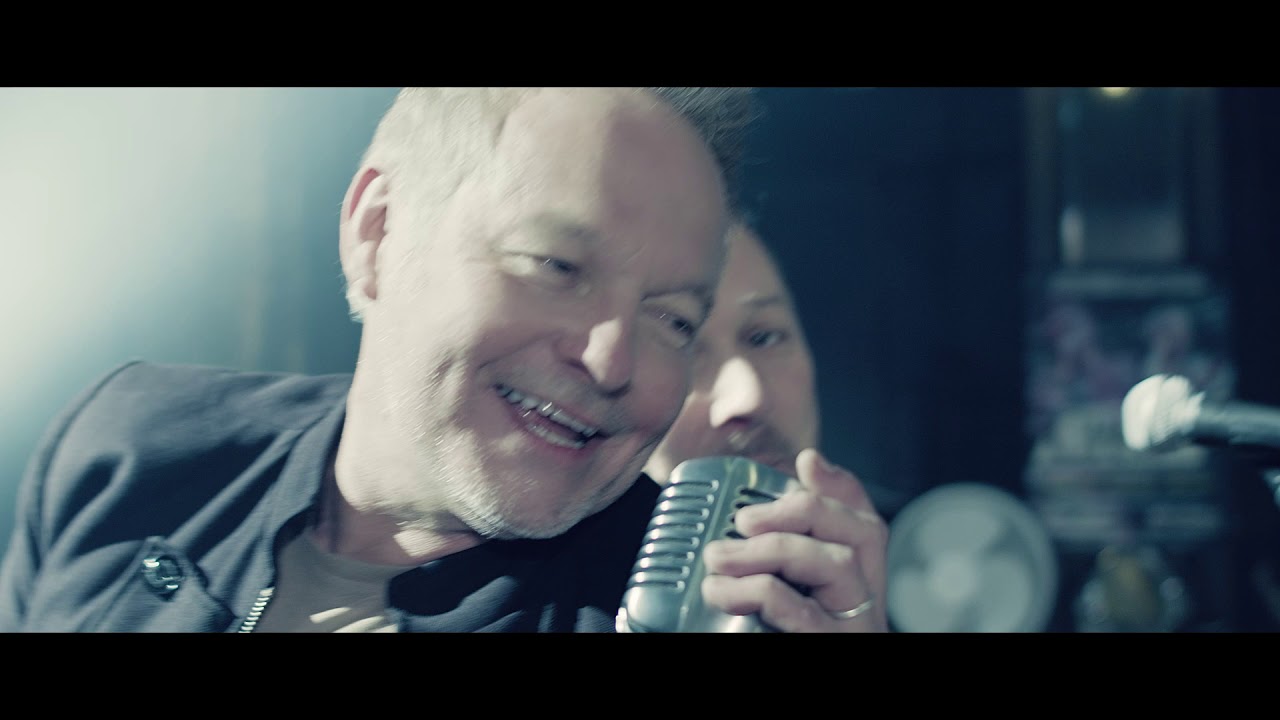 Cutting Crew - (I Just) Died In Your Arms (Orchestral Version)