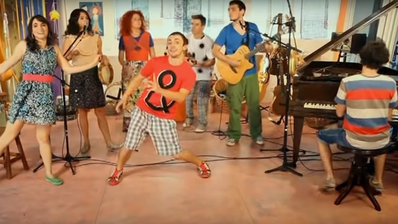 Grupo Triii e Palavra Cantada - Sopa Supimpa