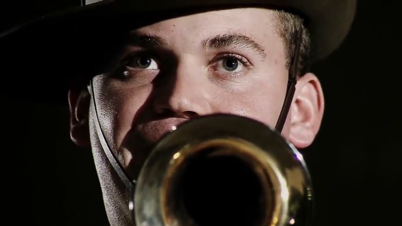 ANZAC TRIBUTE TO WWI AND WWII SOLDIERS IN CANBERRA 2023