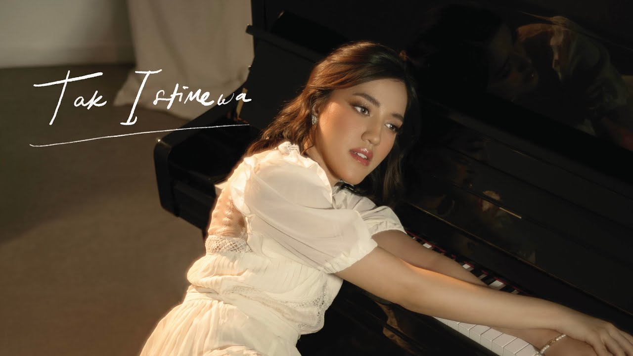 Ify Alyssa - Tak Istimewa (Official Video Lyric)