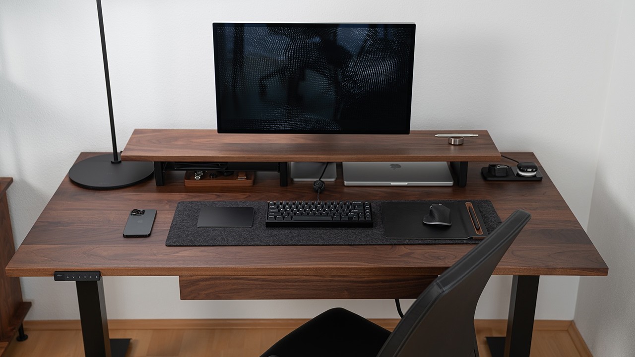 Inside My 2025 Desk Setup as a Software Engineer in Munich