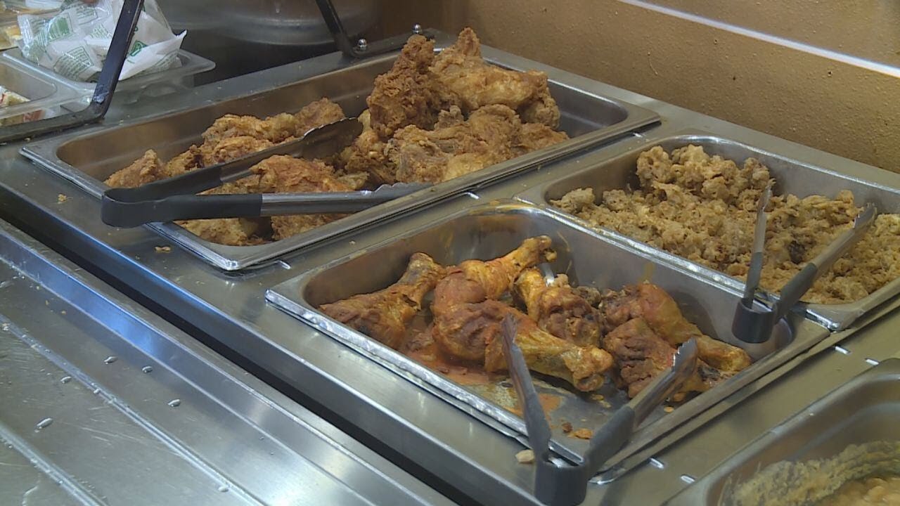 Community steps in to help chicken restaurant after delivery lost during flooding