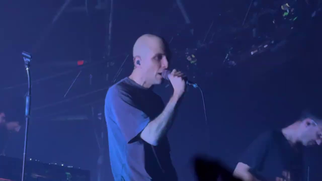 I Cani - I pariolini di diciotto anni & Velleità live at Atlantico Live, Roma 15 novembre 2025