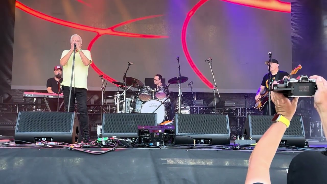 Daryl Braithwaite - Rise (Live @ The RHST Mornington Racecourse, Mornington - 10/02/2024