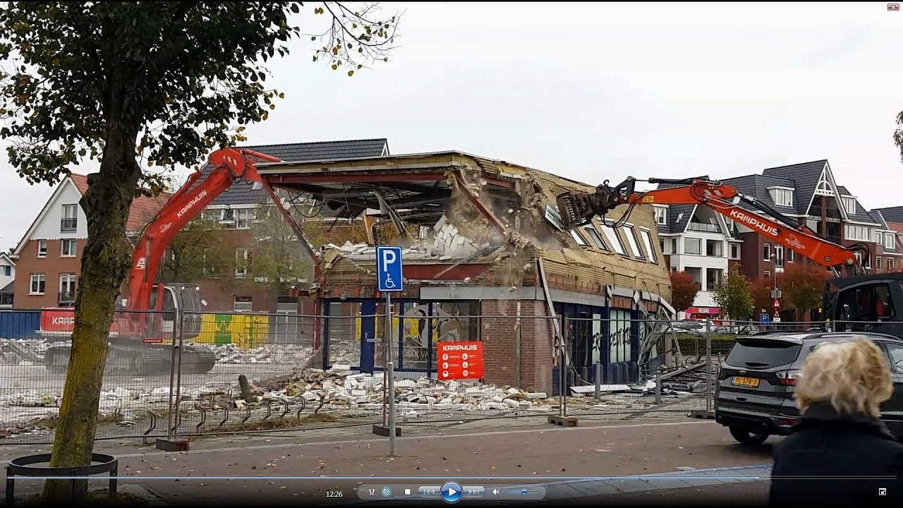 Sloop oude Albert Heijn Supermarkt  Ermelo ( later De Zaak van Ermelo ) begin okt. 2017