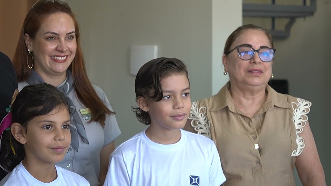 Provida entrega materiais escolares novos após arrecadar 6 toneladas para reciclagem