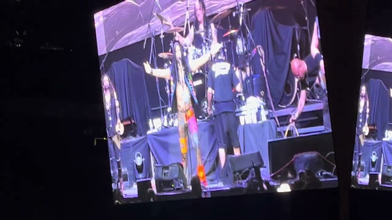 CABRONES (jose ex vocalista de mago de oz) arena ciudad de mexico 2026