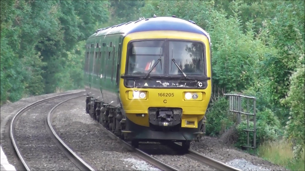 Trains at Nailsea & Backwell Station (GWML) 21st August 2021