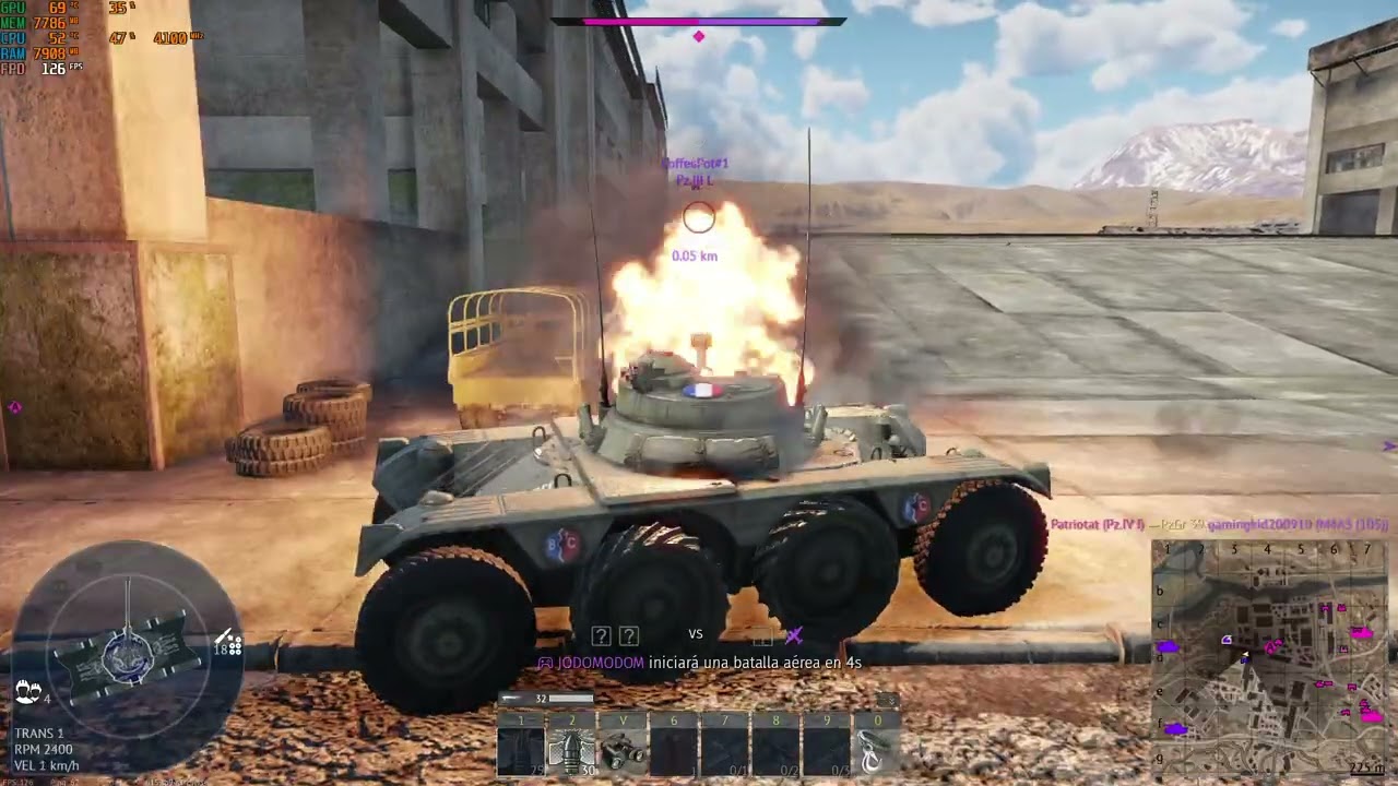 jugando Francia sacando el Sherman frances  pero el sufrido mucho con francia