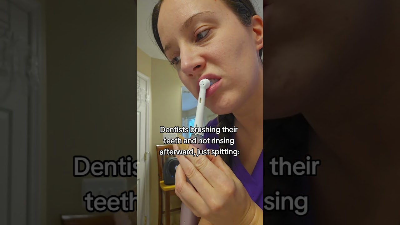 Do you you rinse after you brush? 🚰 Is rinsing with mouthwash okay? Why do some dentists say you