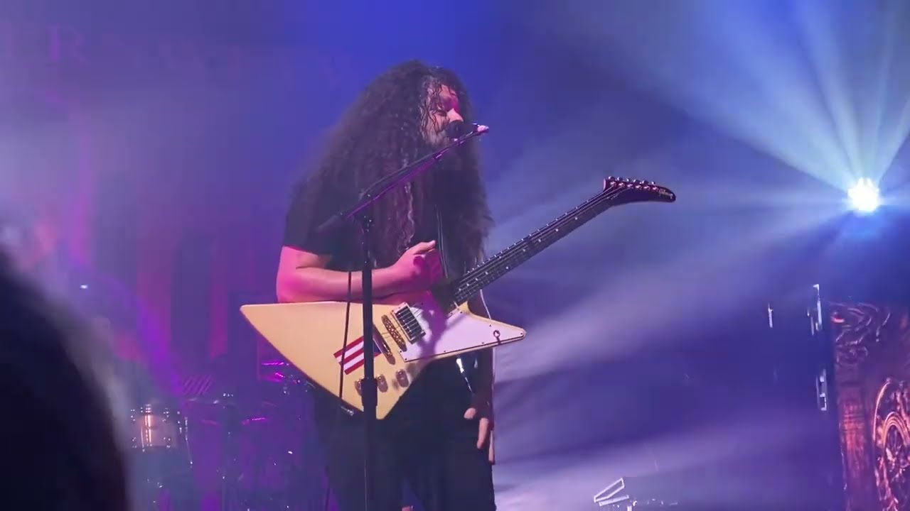 Coheed and Cambria doing “Radio Bye Bye” live at the Criterion in Oklahoma City, OK. May 14, 2023.