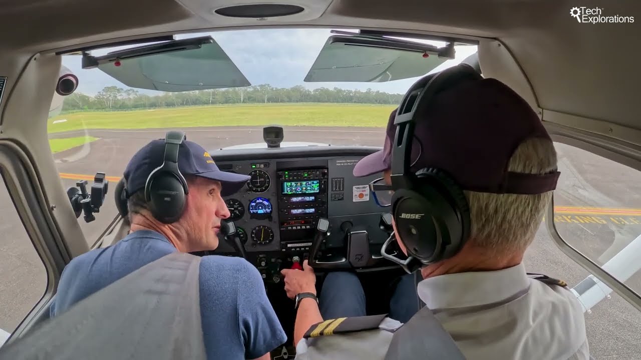 Hour ​​12: More circuits training, repeat ​5 on a Cessna 172, Camden Aerodrome, NSW, Australia