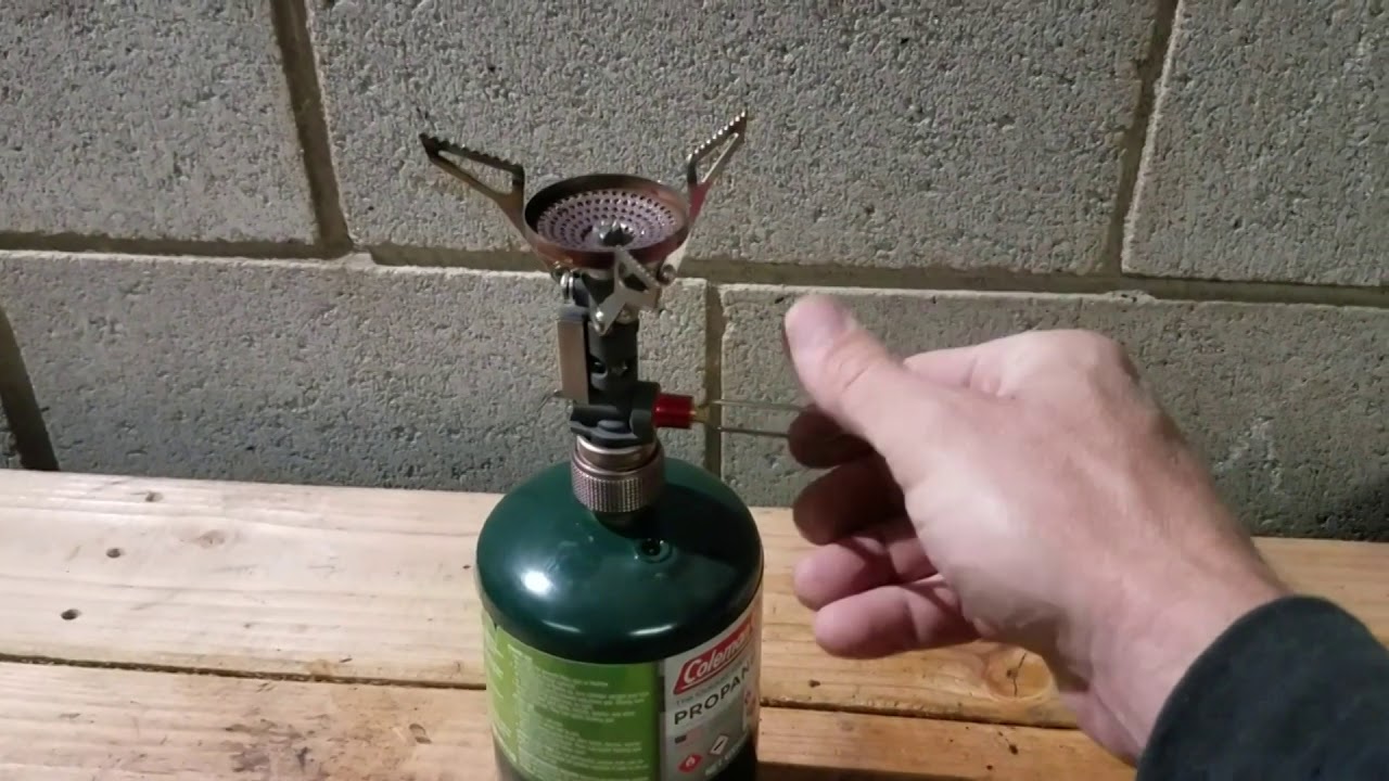 Can the MSR Pocket Rocket Deluxe stove run on propane