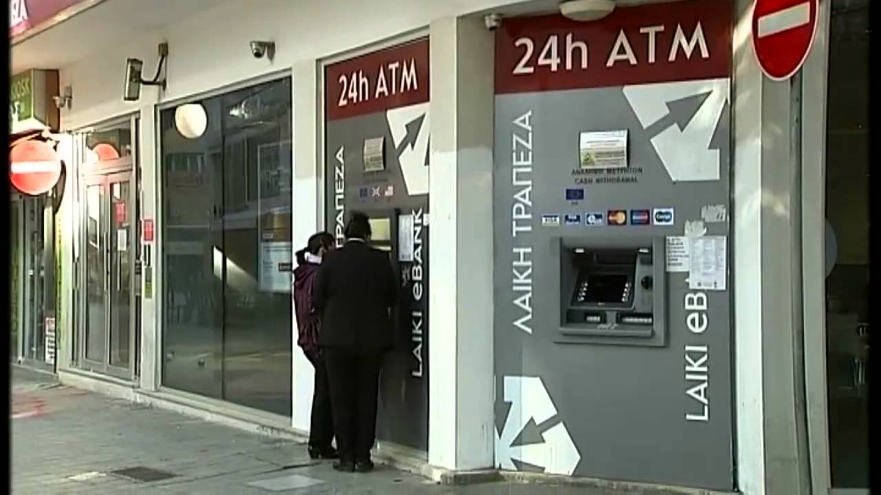 Cyprus banks stay shut as crisis deepens