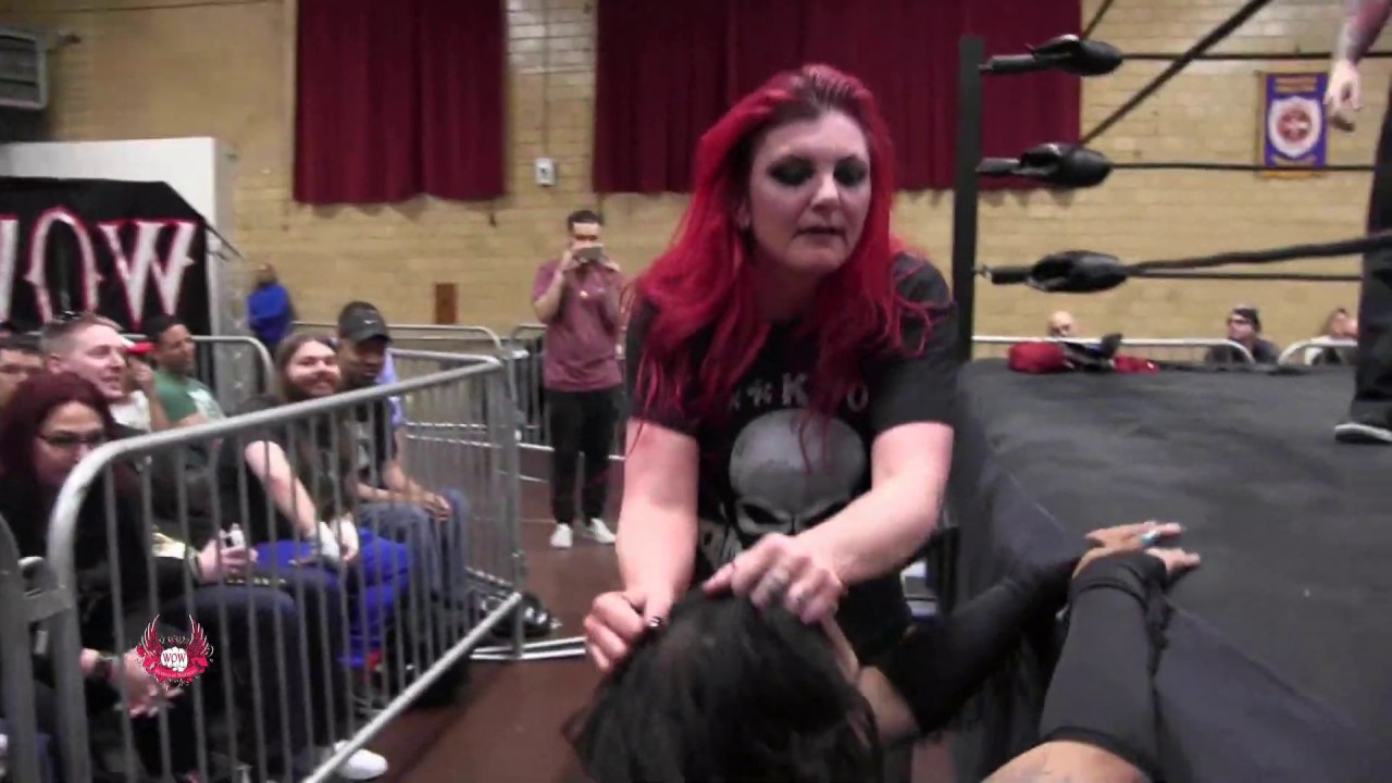 [FREE MATCH] Nyla Rose v Saraya Knight