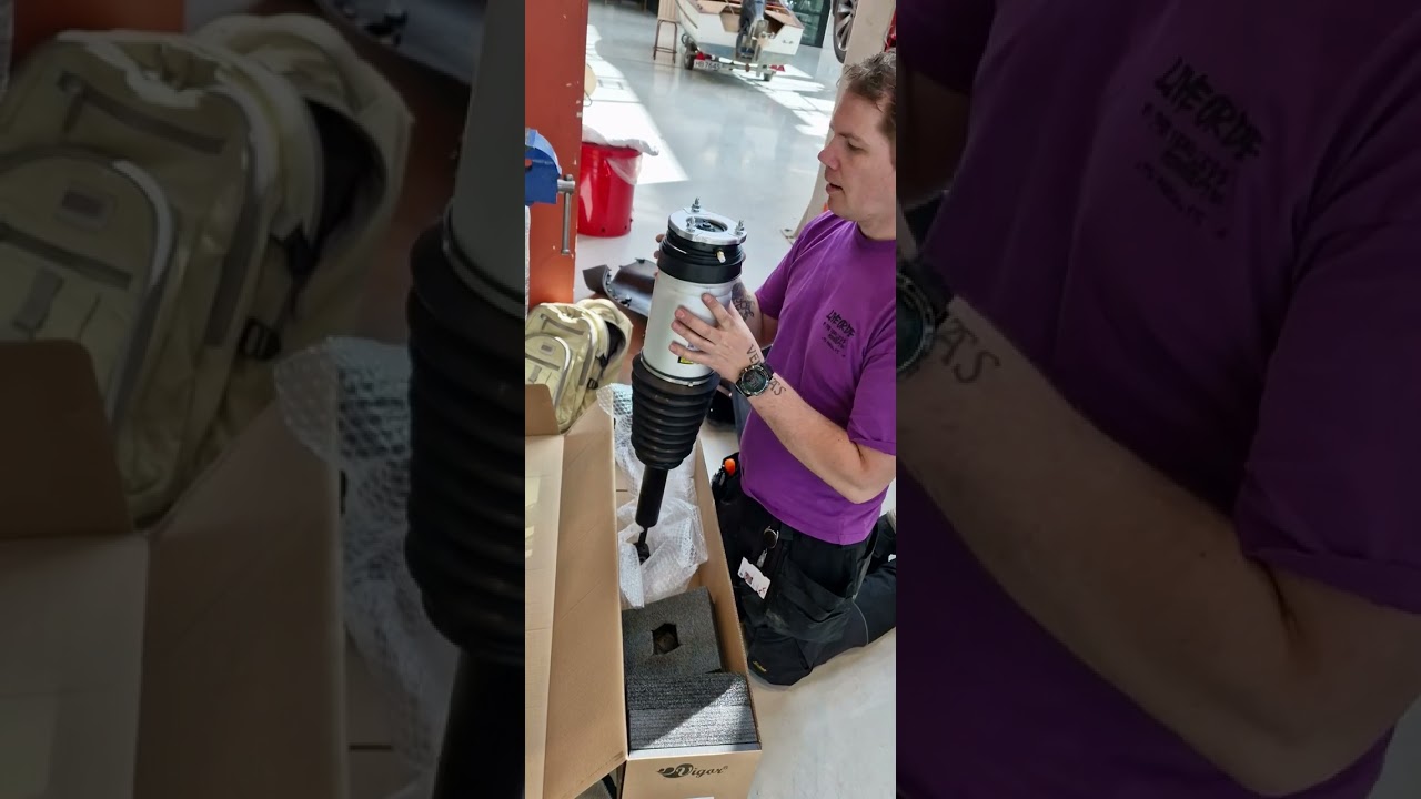 Tesla X rear air suspension replacement with english subs