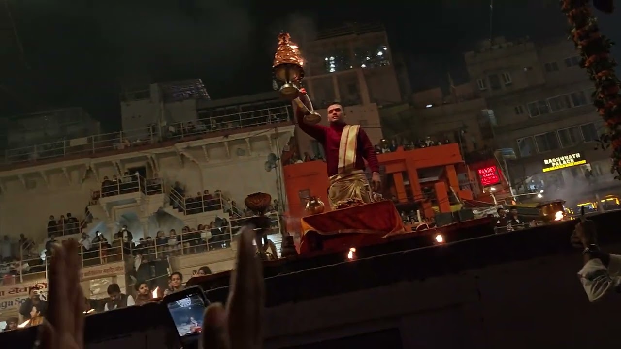 Ganga Aarti Varanasi | A Divine Experience at Dashashwamedh Ghat 🙏✨
