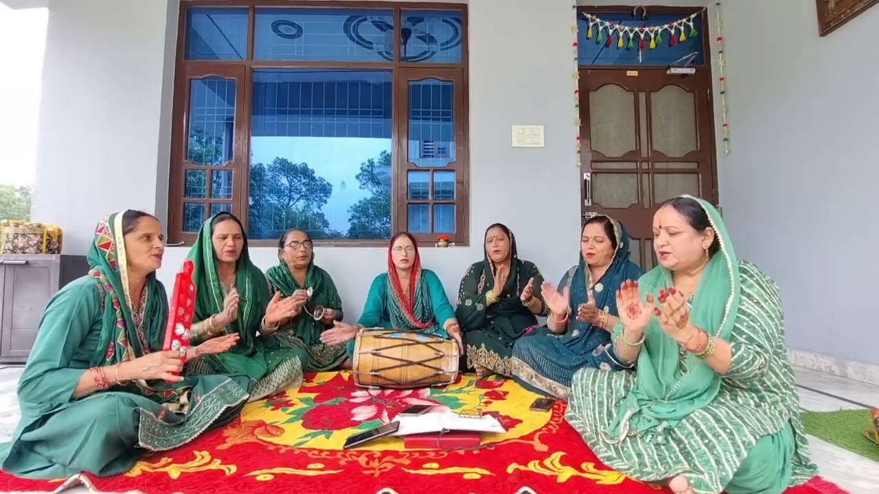 #bhajan सावन महीने में सुनिए भोलेनाथ गौरां मैया जी का भजन #sawan #kirtan 🙏🏻