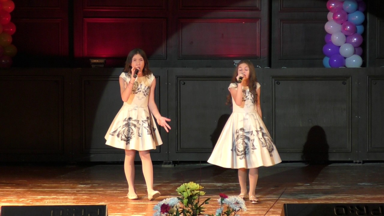 Krisia and Tereza - Wings