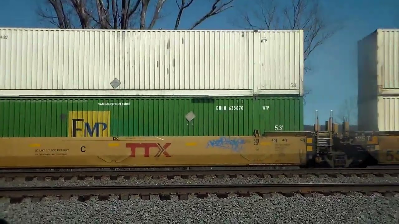 Stacker with NS 4445 as the leader