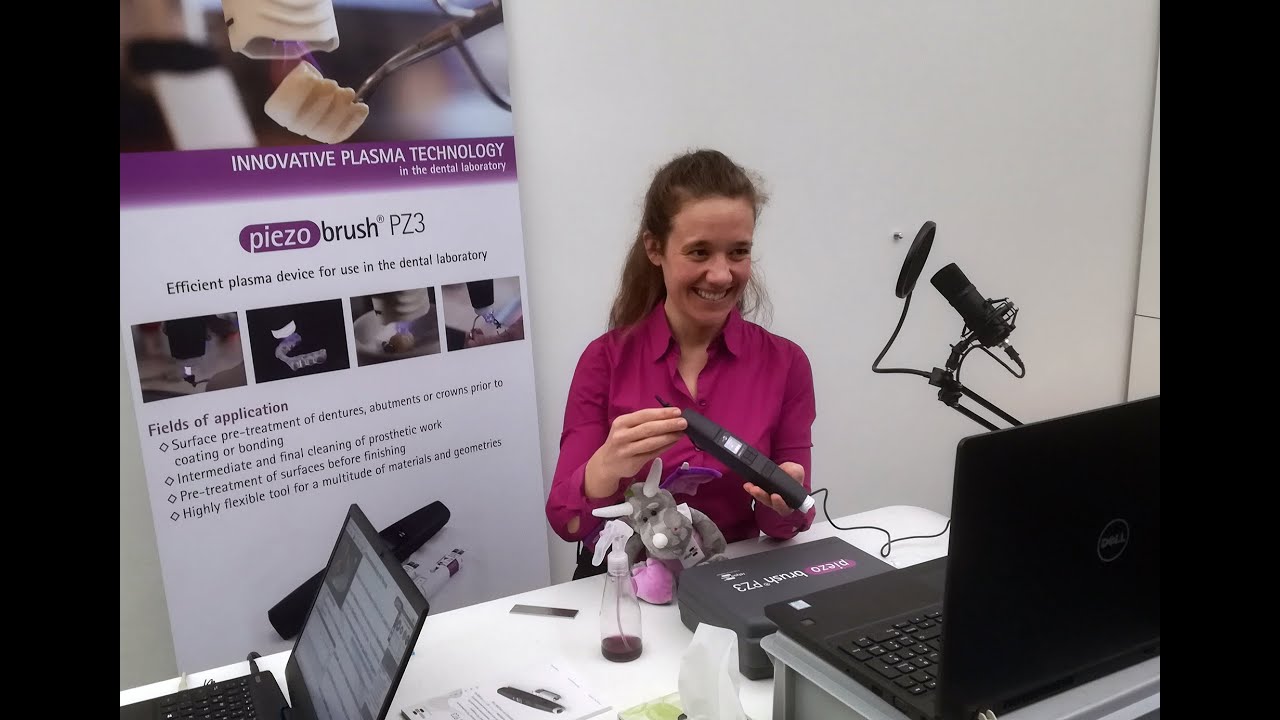 Plasma handheld device PiezoBrush PZ3 in the dental lab - webinar recording
