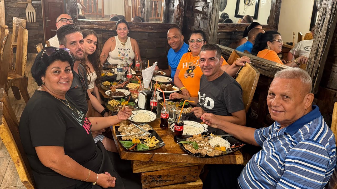 Fuimos al RESTAURANTE más FAMOSO en Pinar del Río  Cuba 🇨🇺