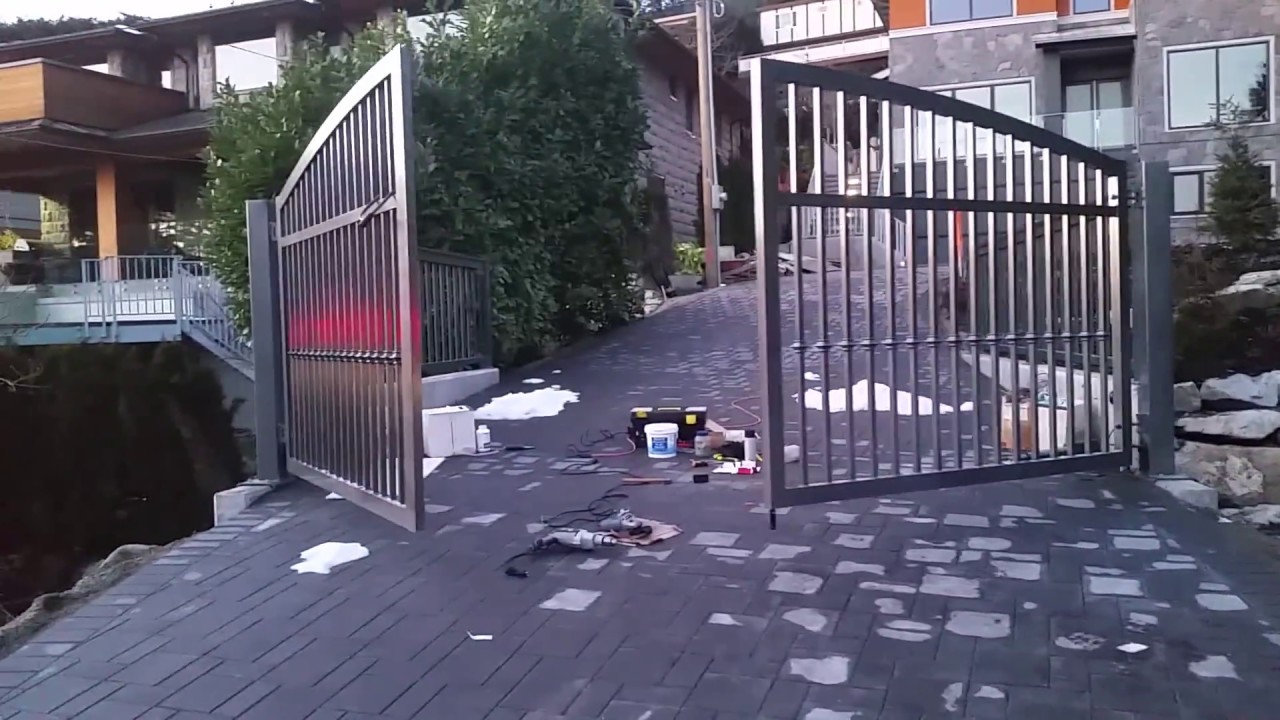 Security driveway gate, Gate fob & Gate opener installation services by Royal Gates in Vancouver, BC