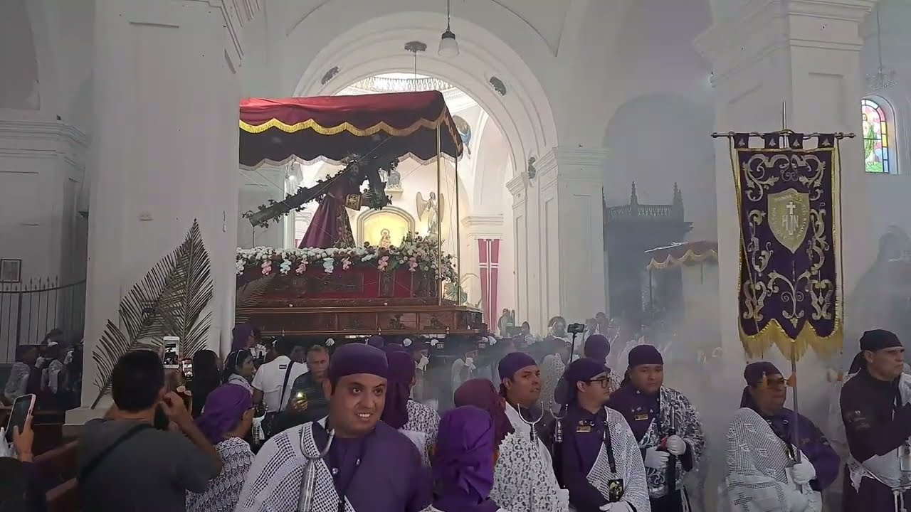 Salida Jesús Nazareno de Sonsonate. Miércoles Santo 2023. [SV]