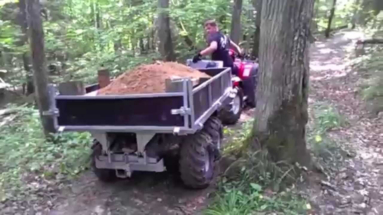 Vahva Jussi 400 earth bucket and trailer 1500 in Sigulda National park
