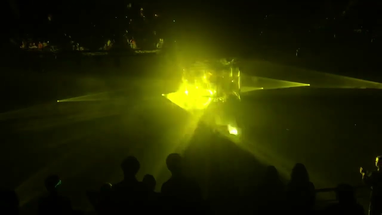 Netsky - Let Me Hold You | Live in de Lotto Arena