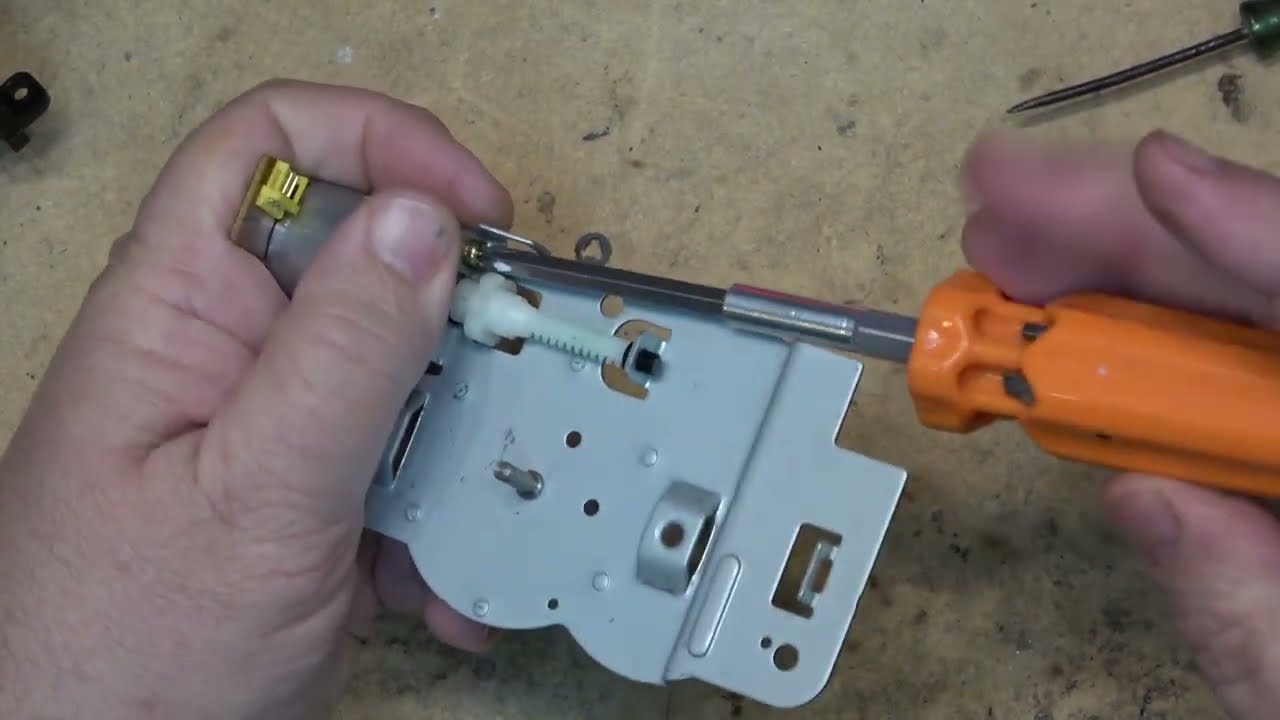 Sony VHS Cassette Loader Will Not Lift Tape on Eject