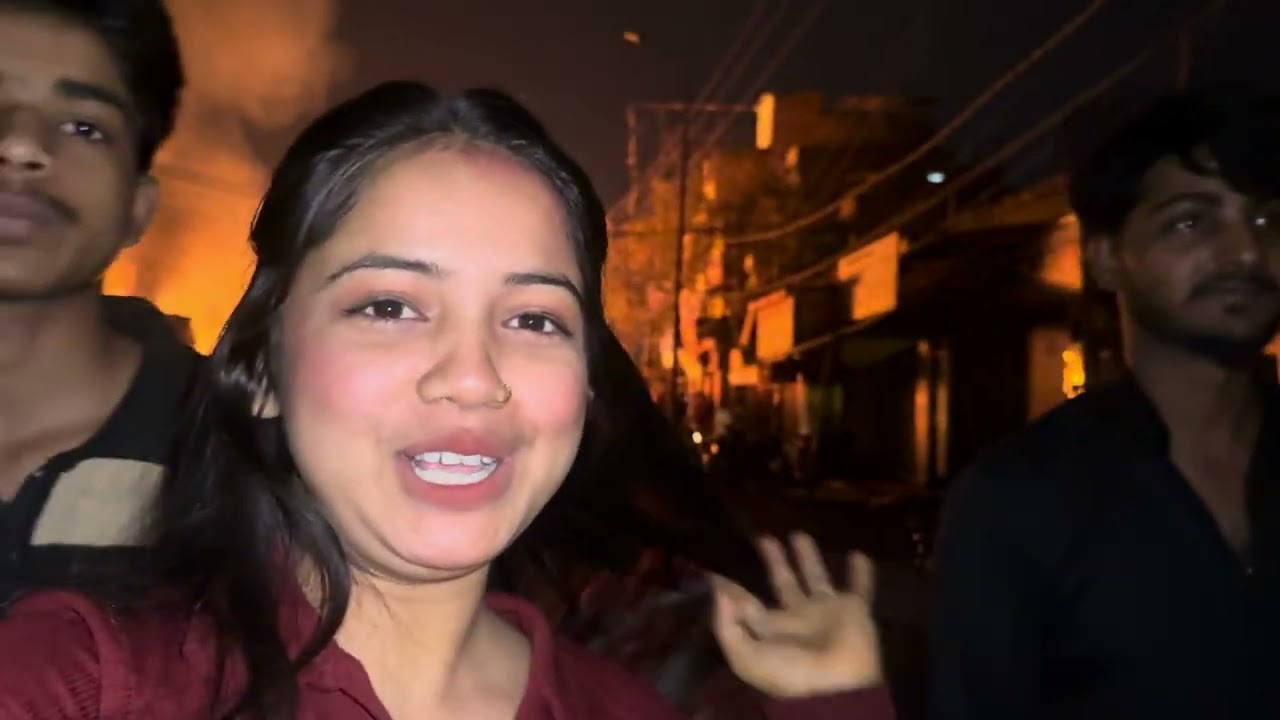 ￼ होलिका दहन🥰ki Hardik shubhkamnaen🙏🙏#myfirstvlog  #viralvideo  #trinding #blogger @Trishamastiblog 