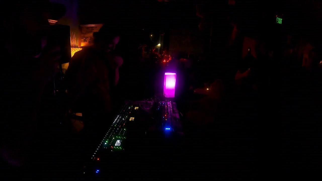 Freq Boutique 095