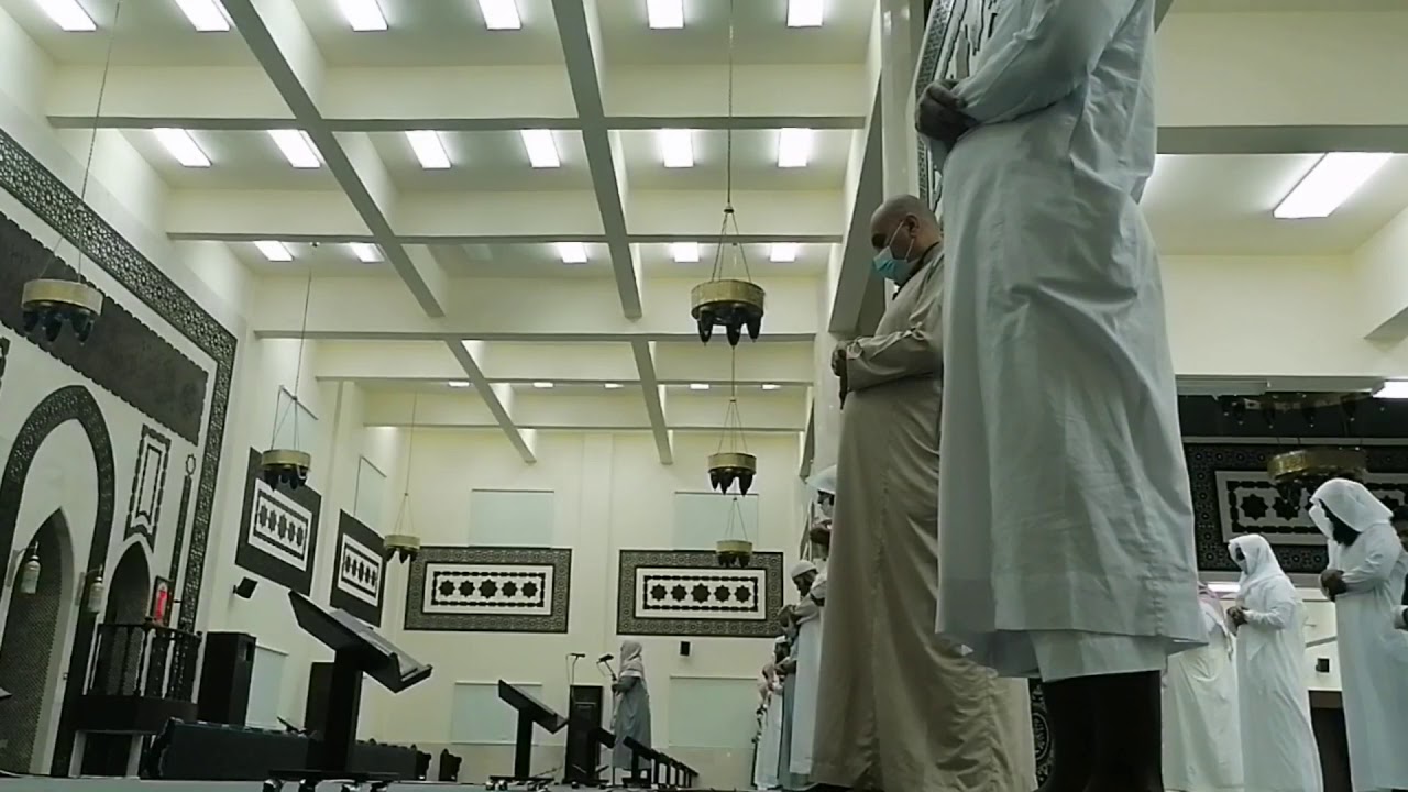 تلاوة من الأخ عمرو الضالعي لصلاة العشاء بالجامعة الإسلامية ليلة الأحد1شعبان 1442