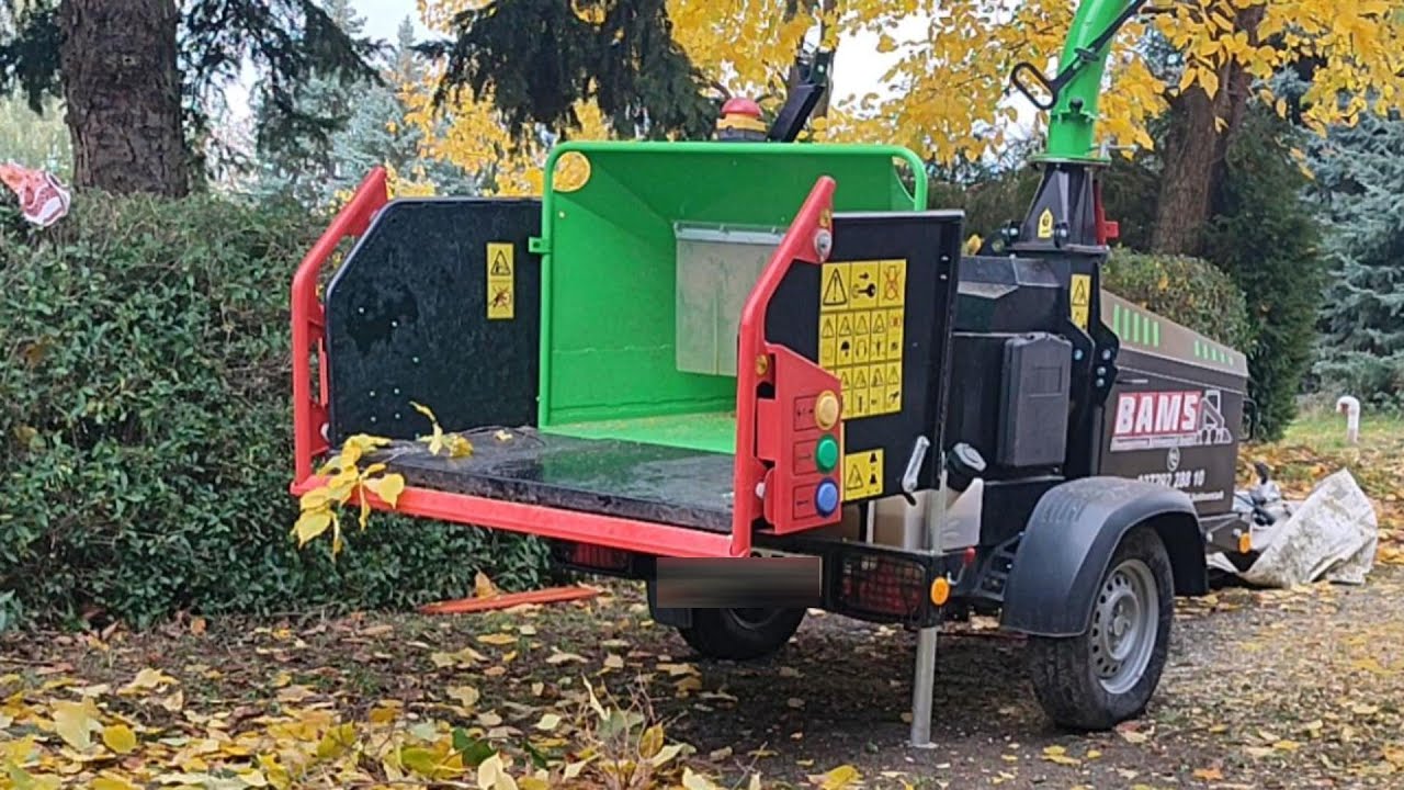 Forsteinsatz einmal anders: wir schneiden eine Telefonleitung frei und zeigen euch den EVO 165 D