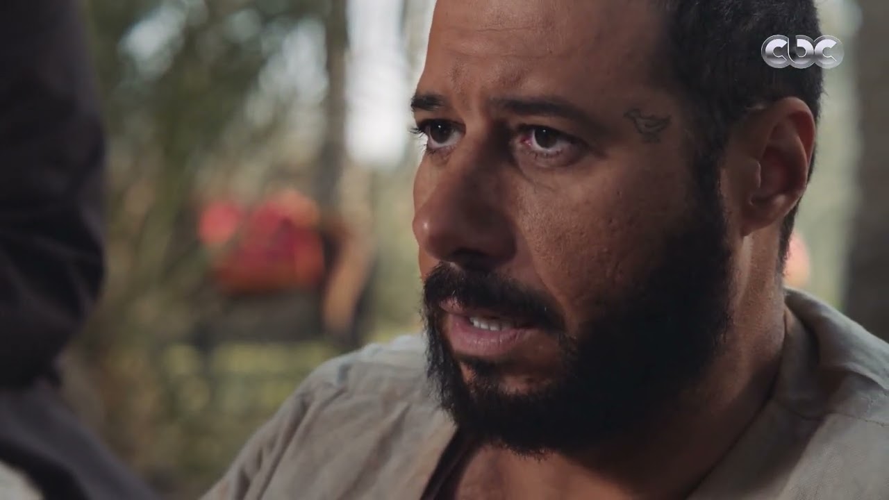 مسلسل سره الباتع| السلطان خلاص صمم وقرر الهجوم على قلعة الفرنساويين.. تفتكروا إيه اللي هيحصل