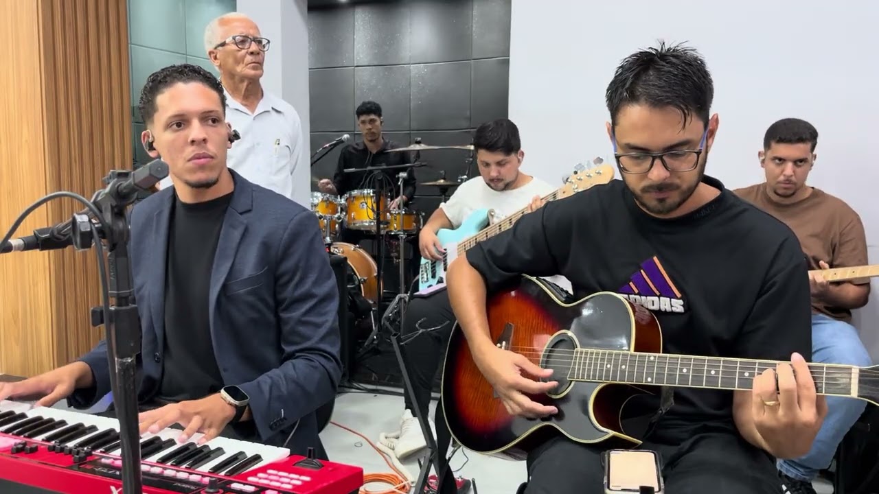 🎵 Toda Terra   ⛪️  AD Petrolandia 